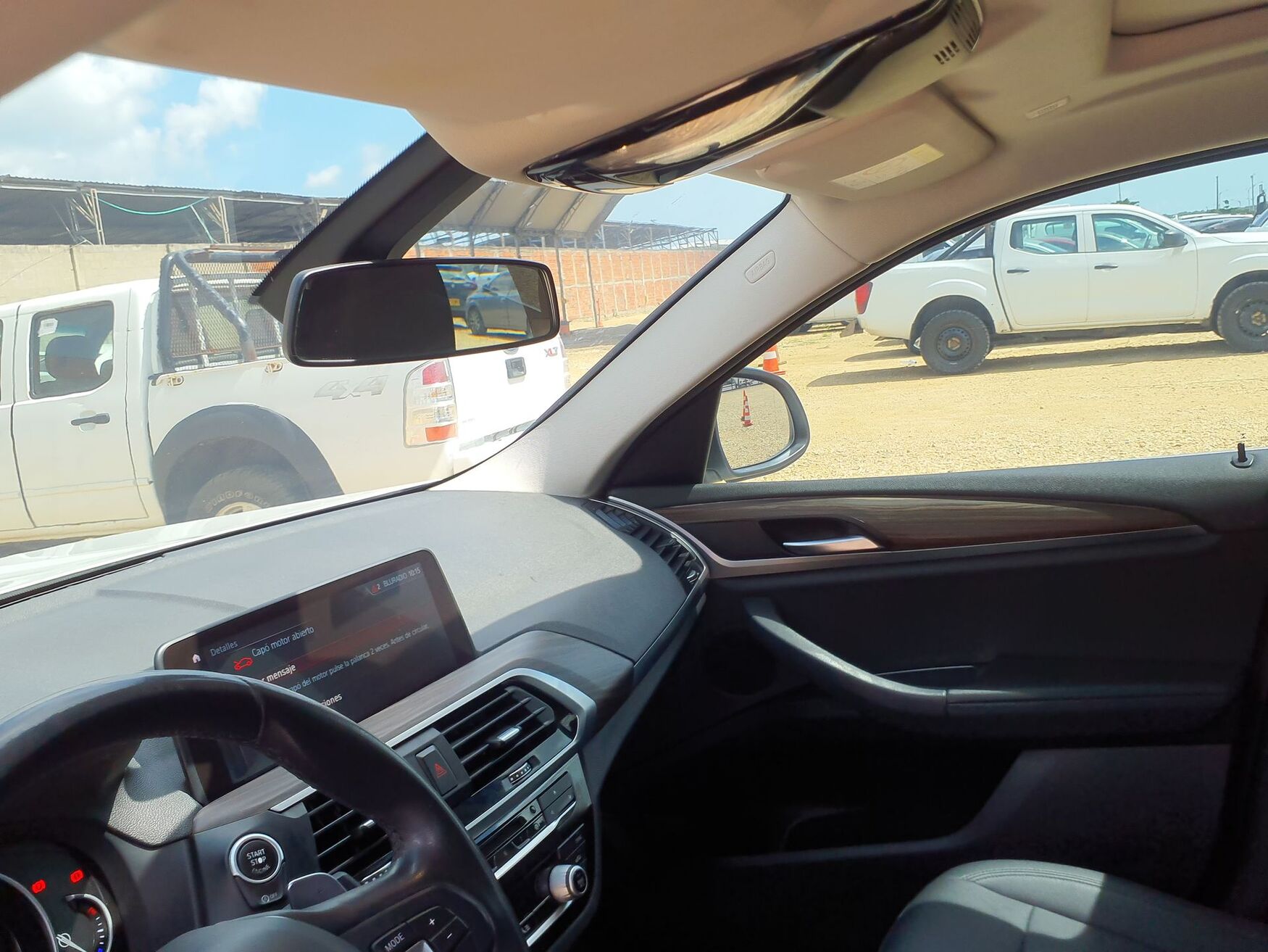 BMW - X4 - 2020 image number 2