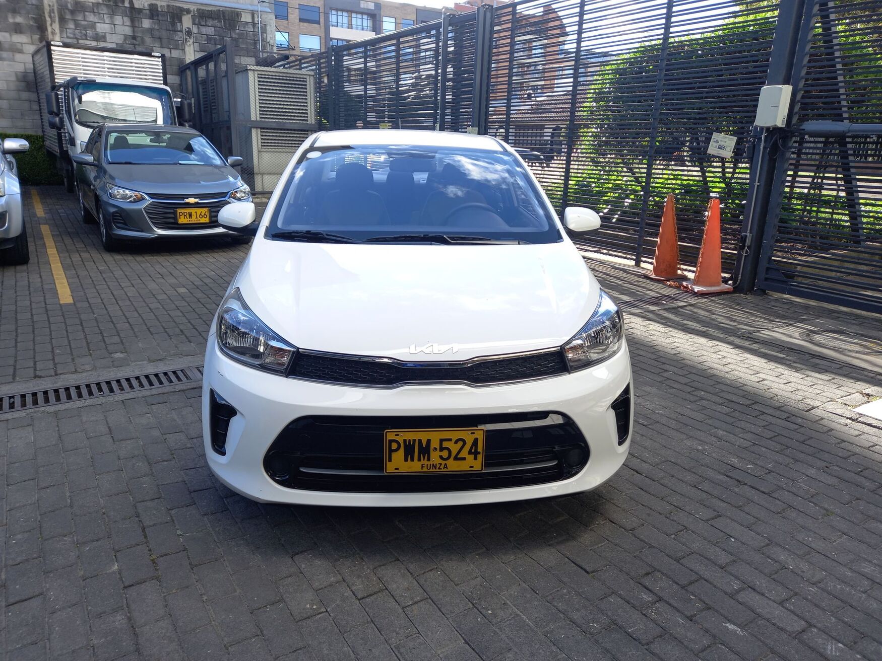 Kia - Soluto - 2026 image number 4