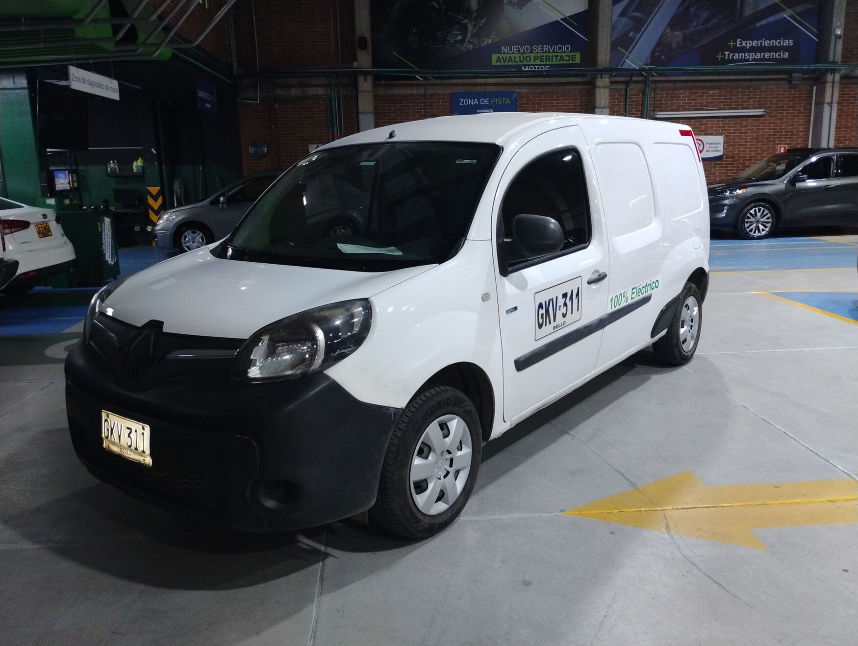 Renault - Kangoo ZE - 2020 image number 5