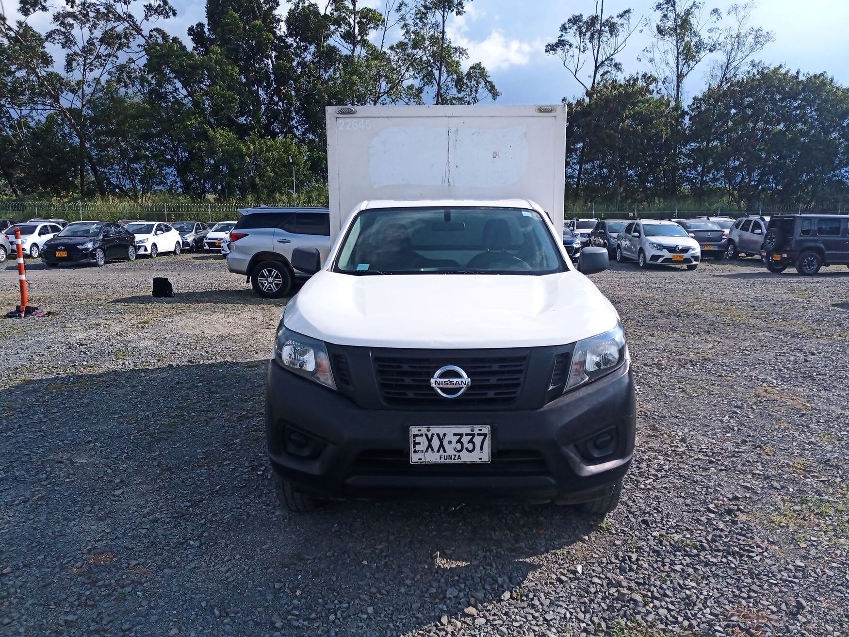 Nissan - Frontier - 2019 image number 4