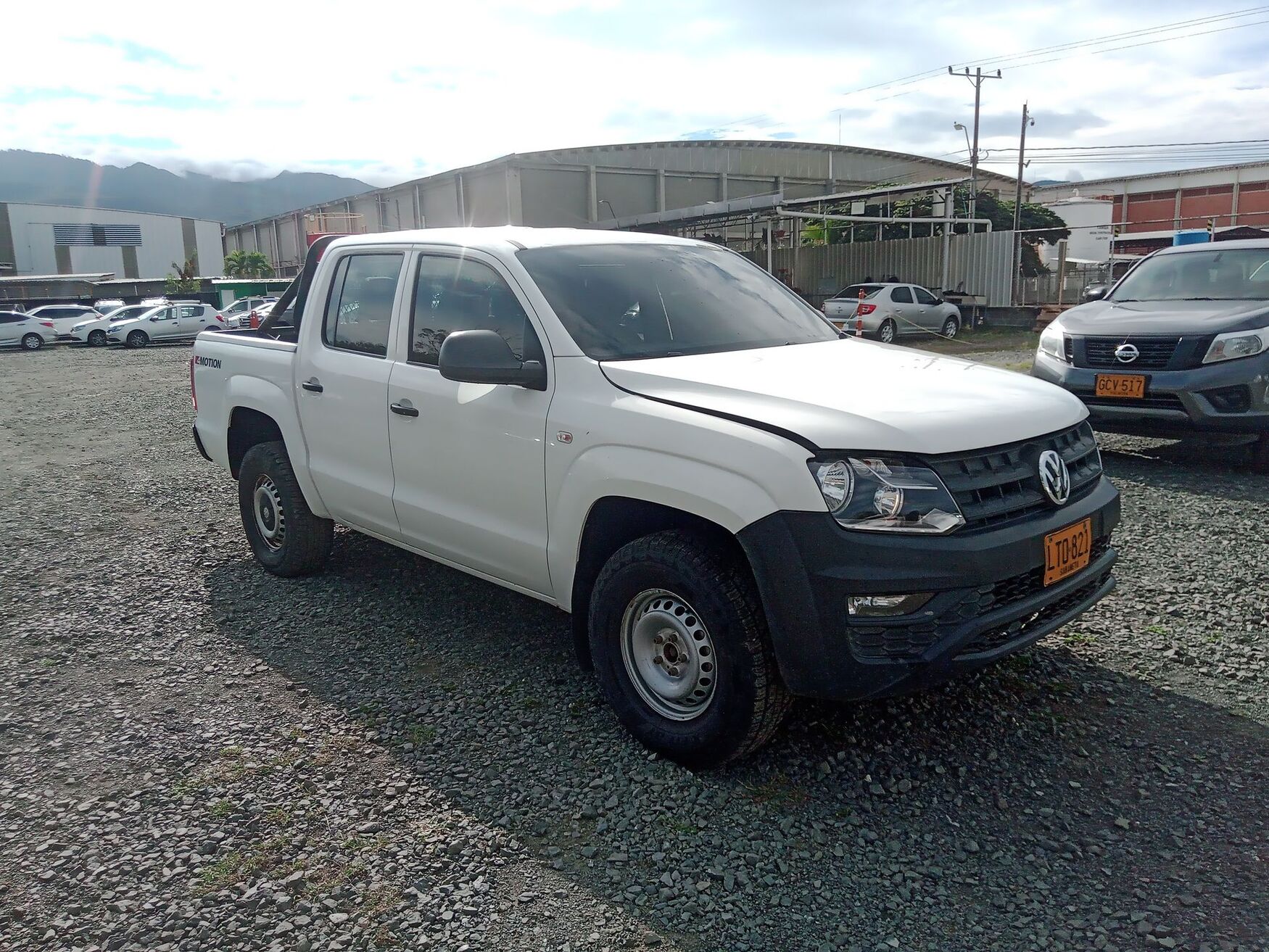 Volkswagen - Amarok - 2023 image number 1