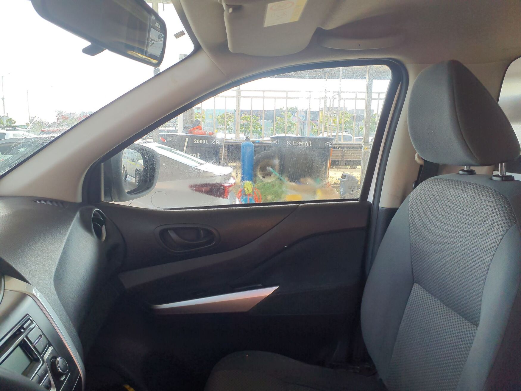 Nissan - Frontier - 2022 image number 3