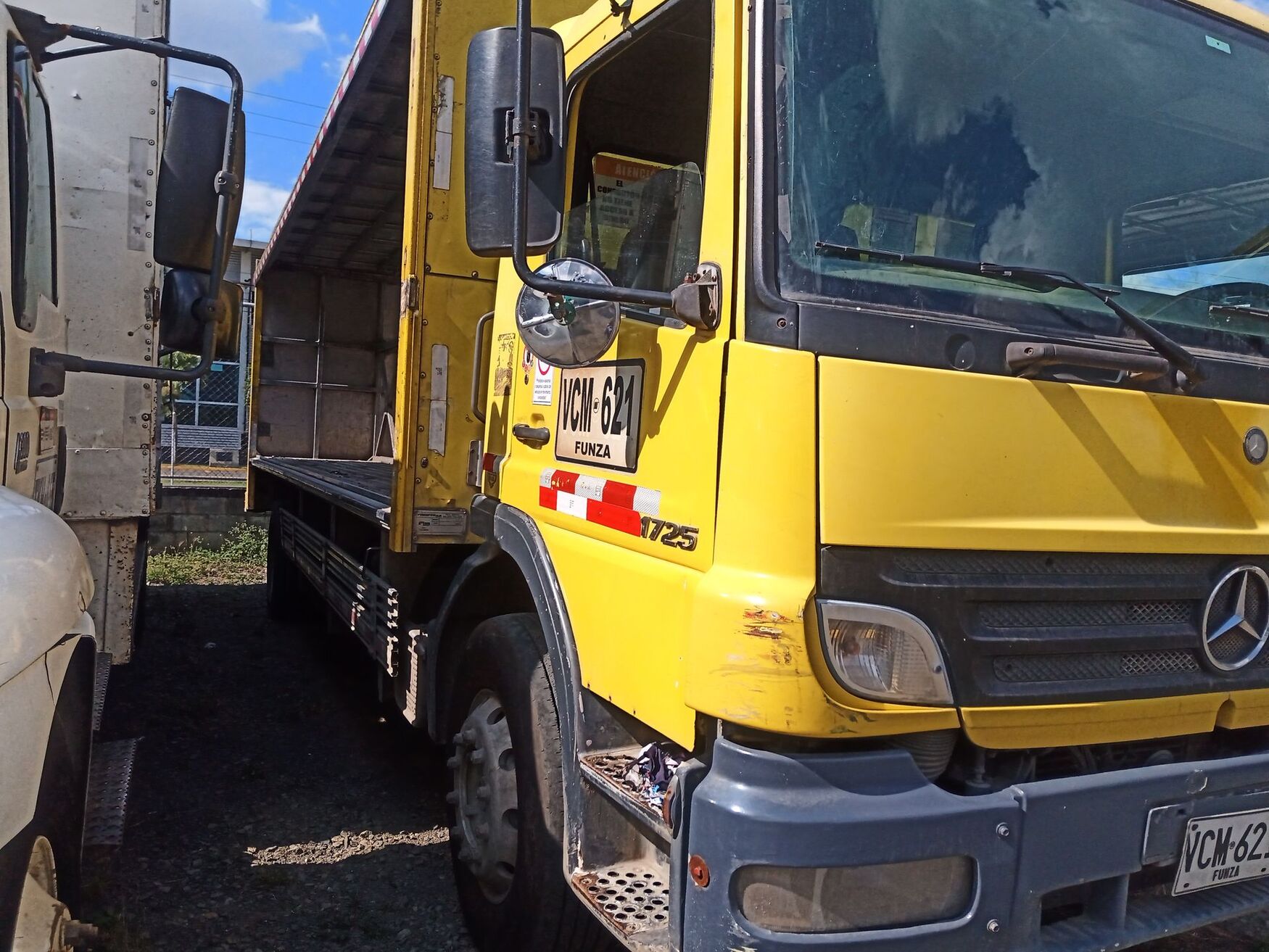 Mercedes Benz - Atego - 2007 image number 10