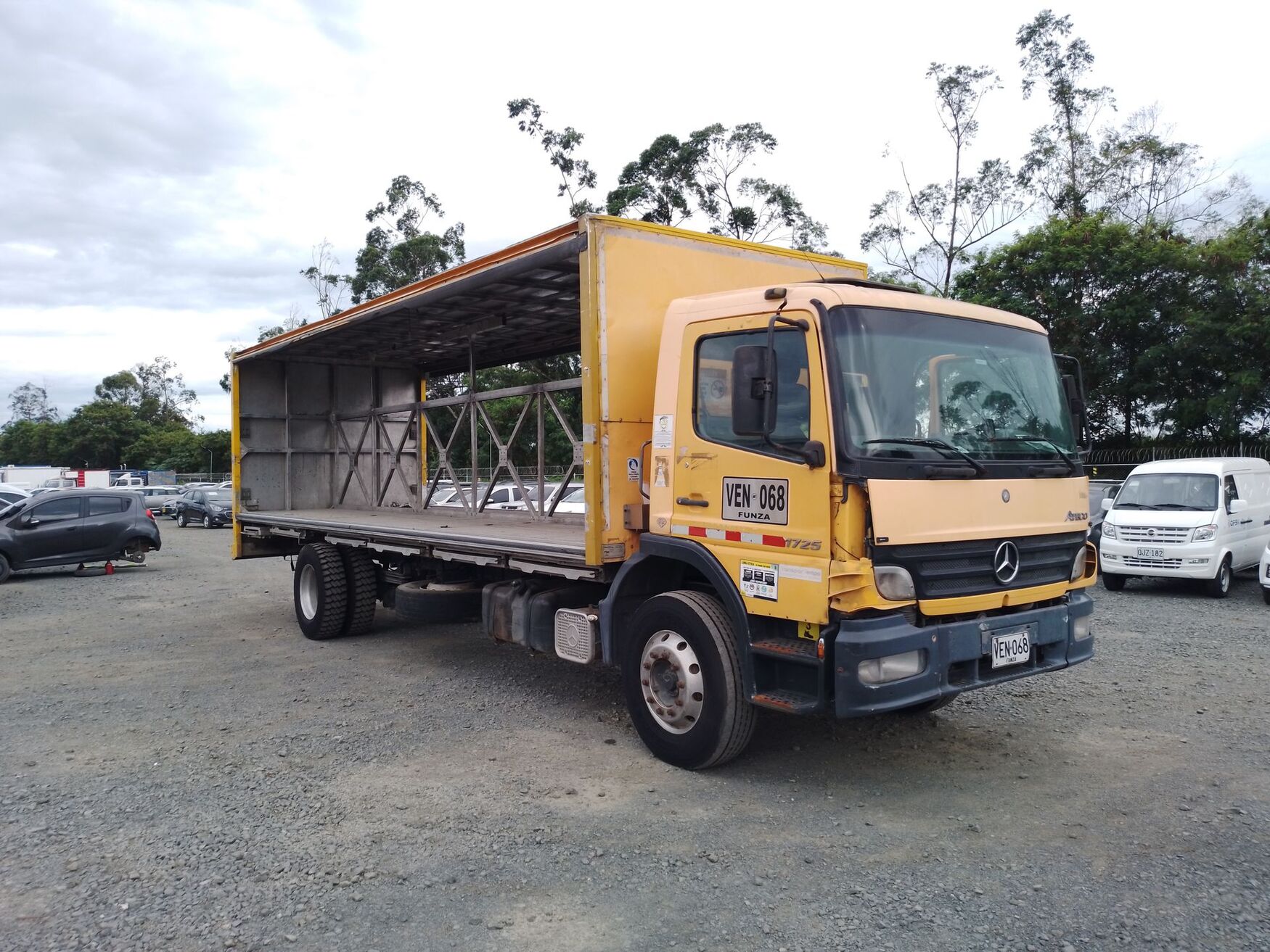 Mercedes Benz - Atego - 2008 image number 1