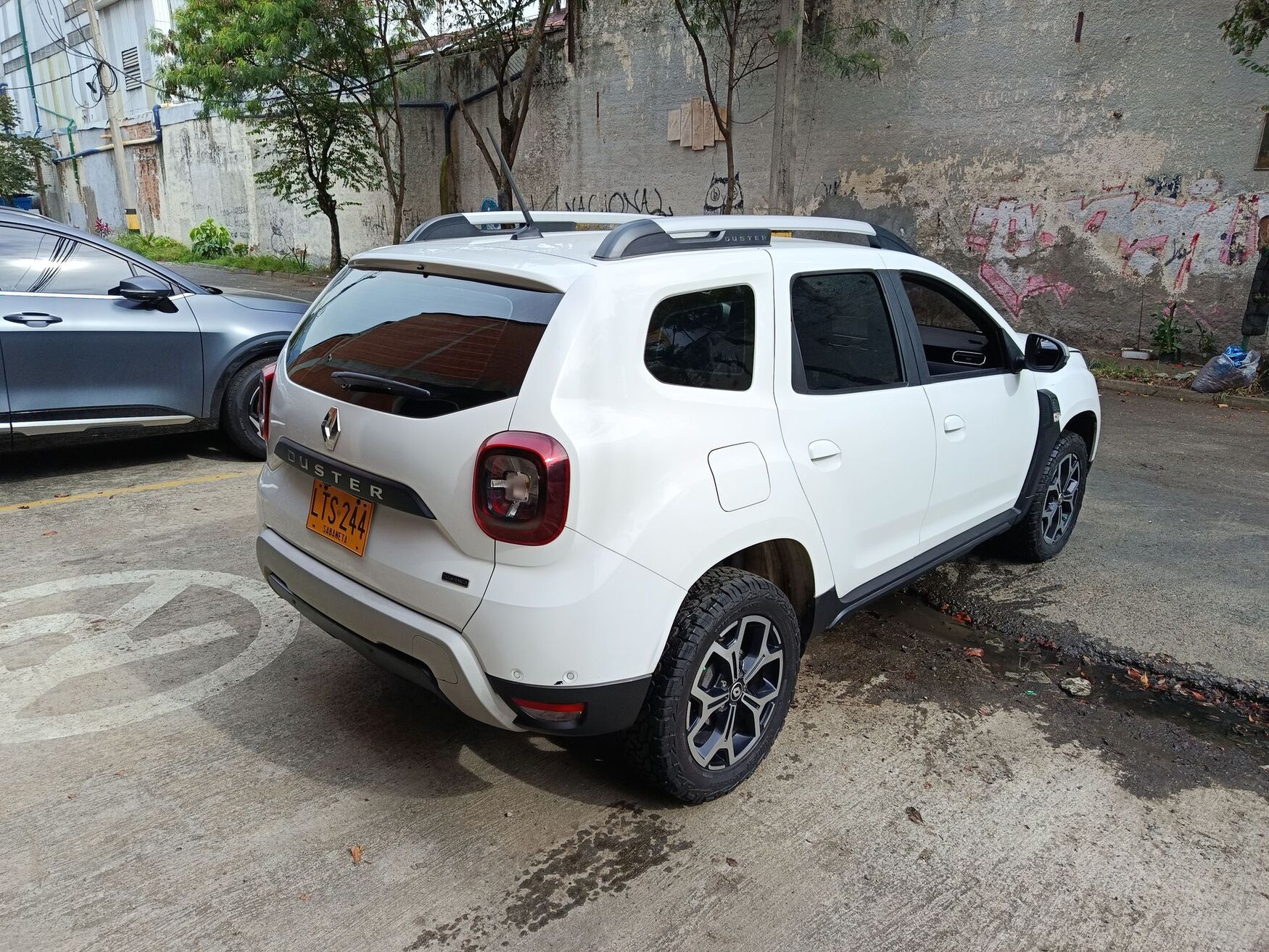 Renault - Duster - 2024 image number 9
