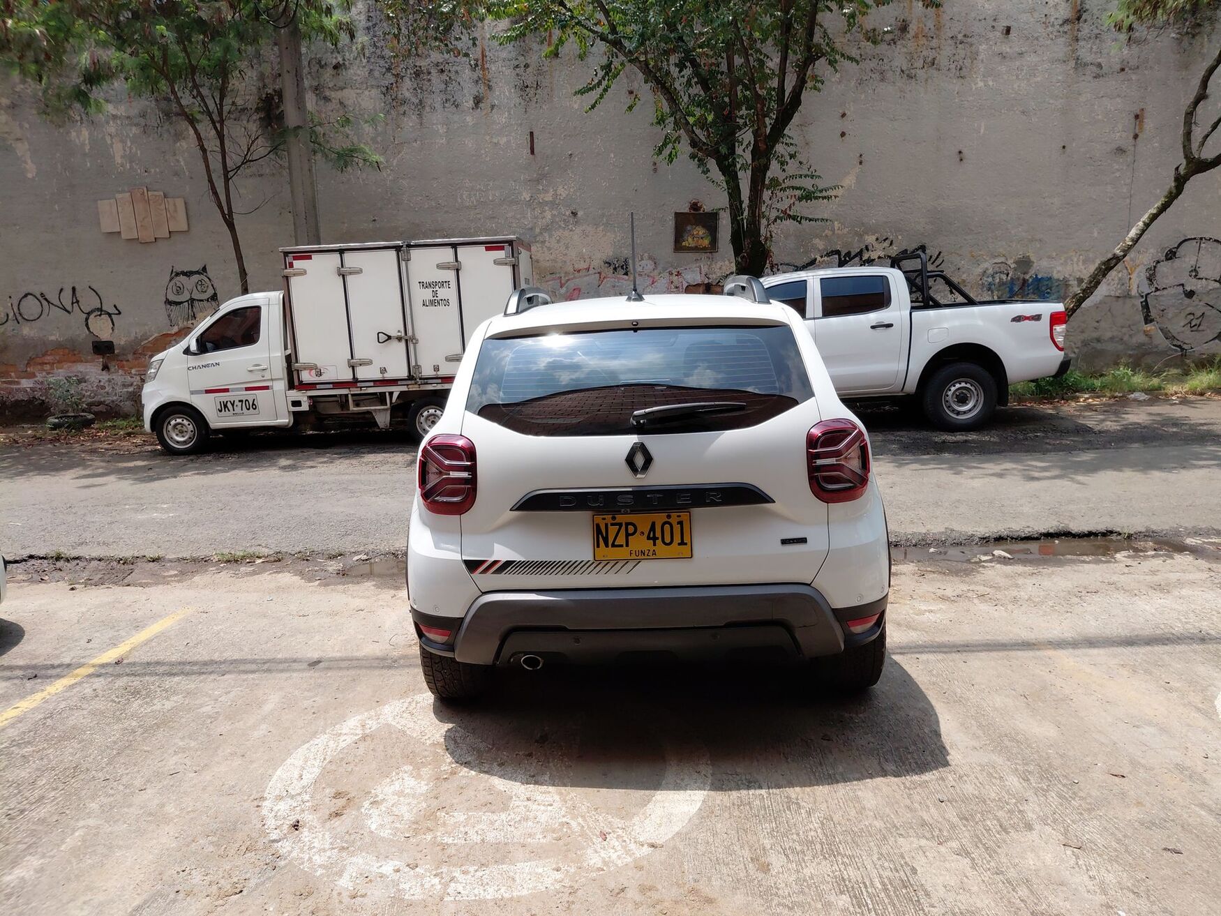 Renault - Duster - 2025 image number 8