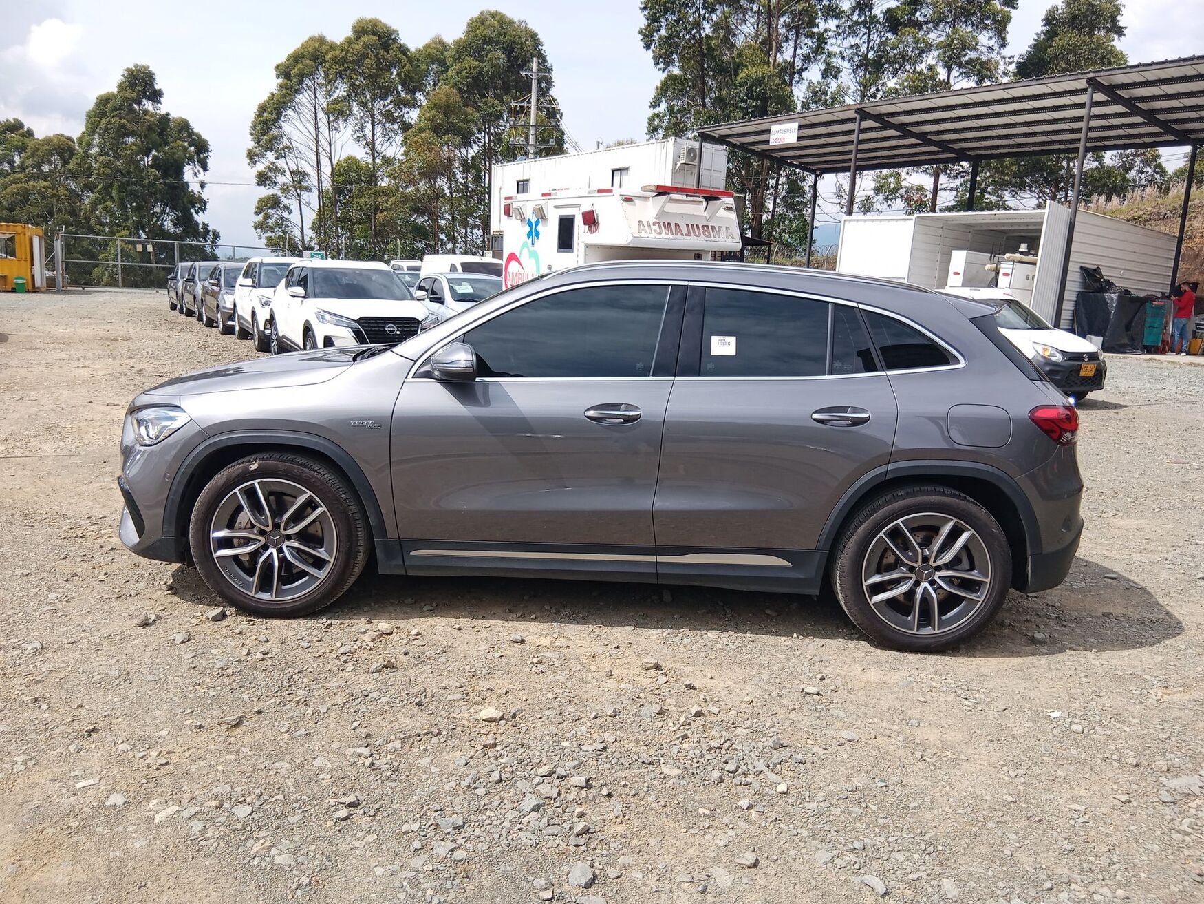 Mercedes Benz - GLA35 - 2022 image number 6