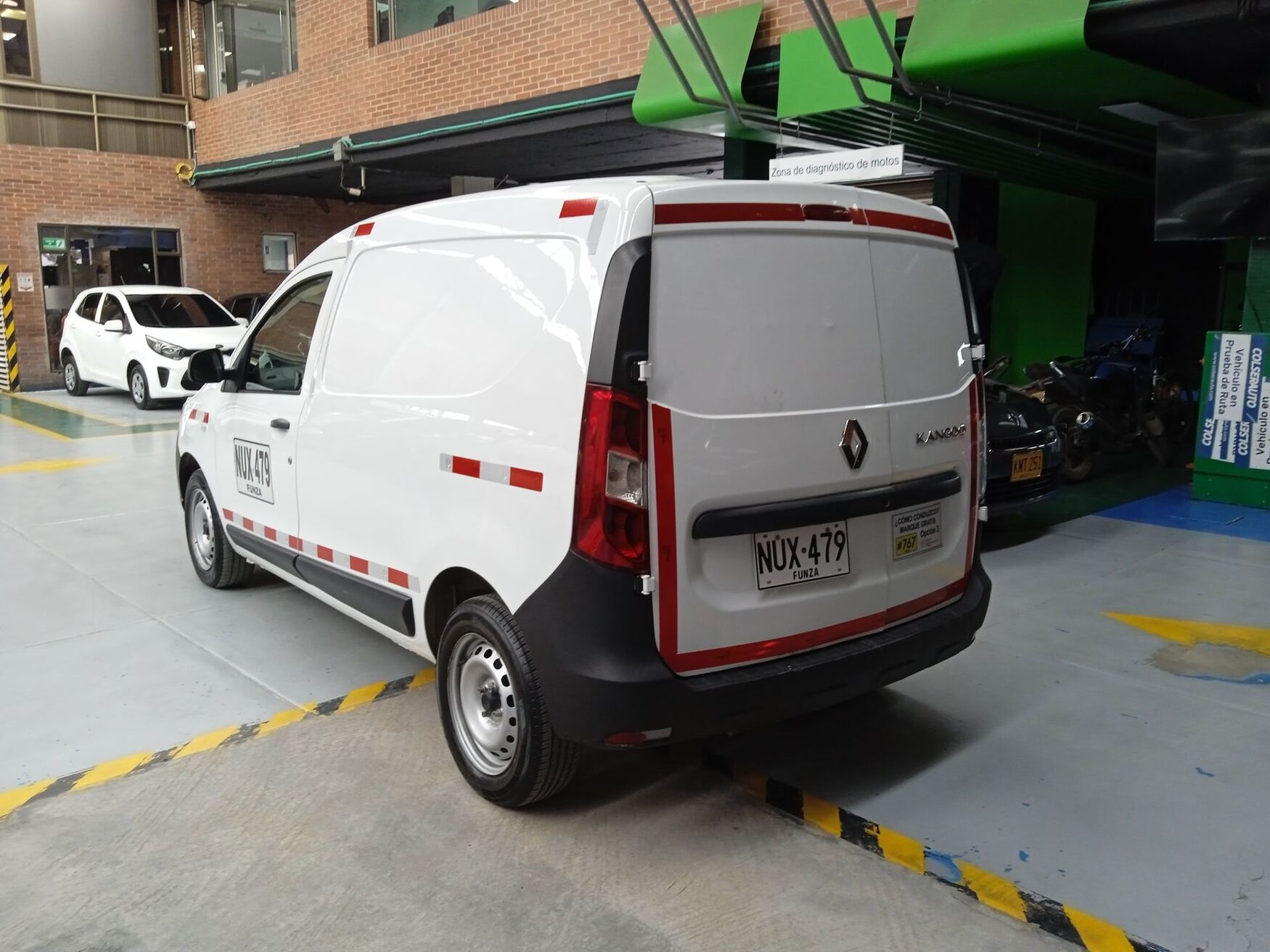 Renault - Kangoo - 2025 image number 7