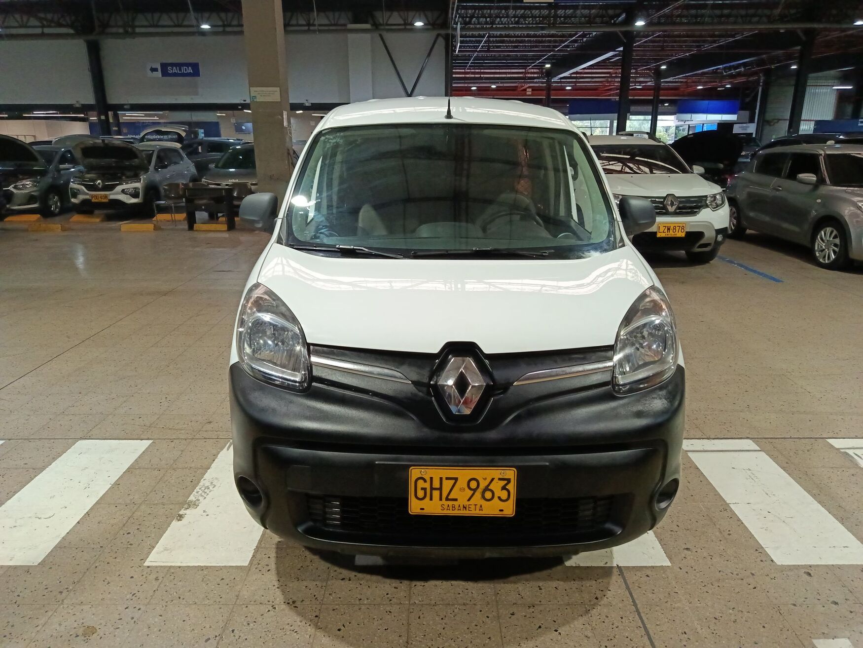 Renault - Kangoo ZE - 2020 image number 4