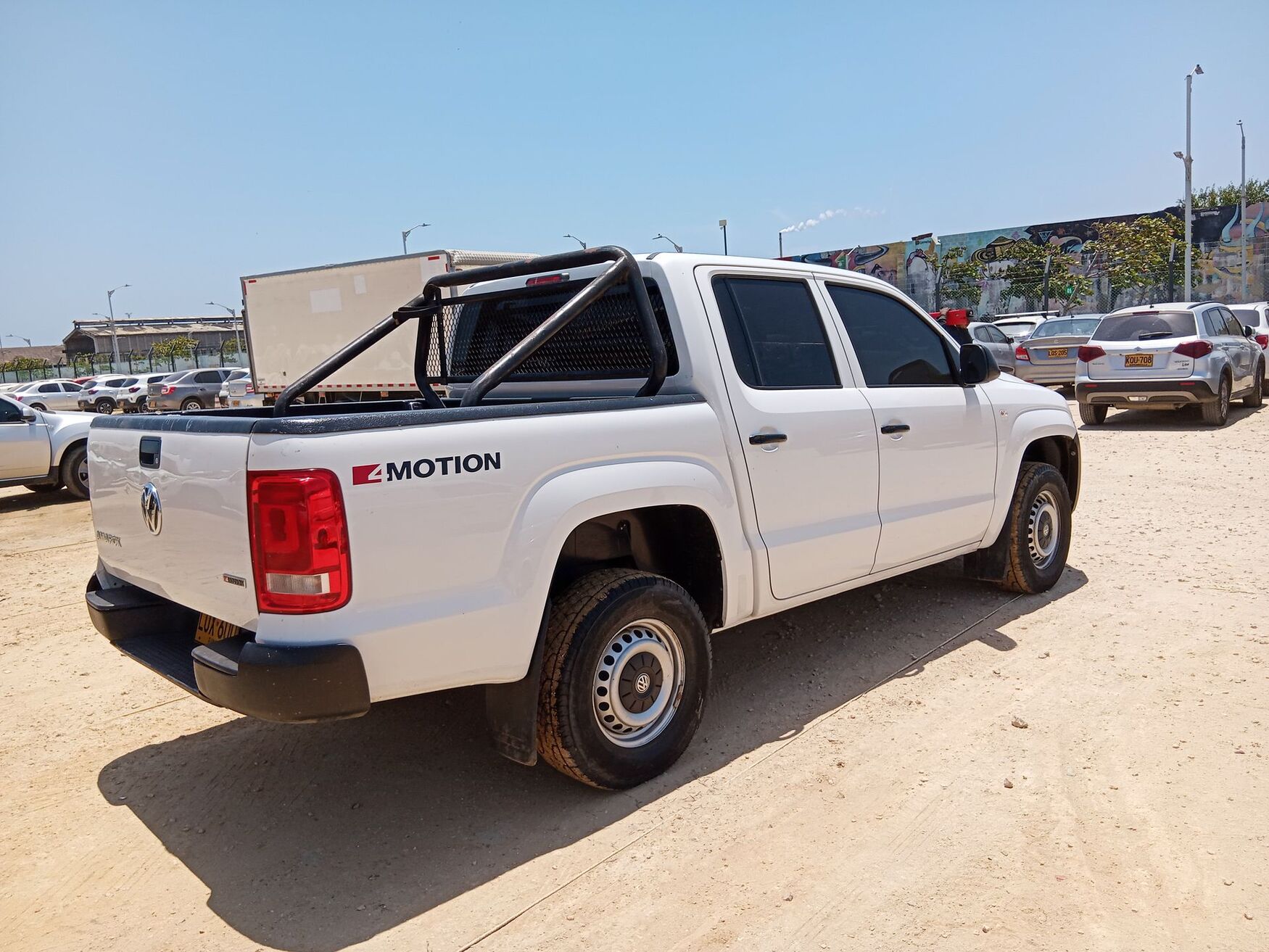 Volkswagen - Amarok - 2023 image number 9