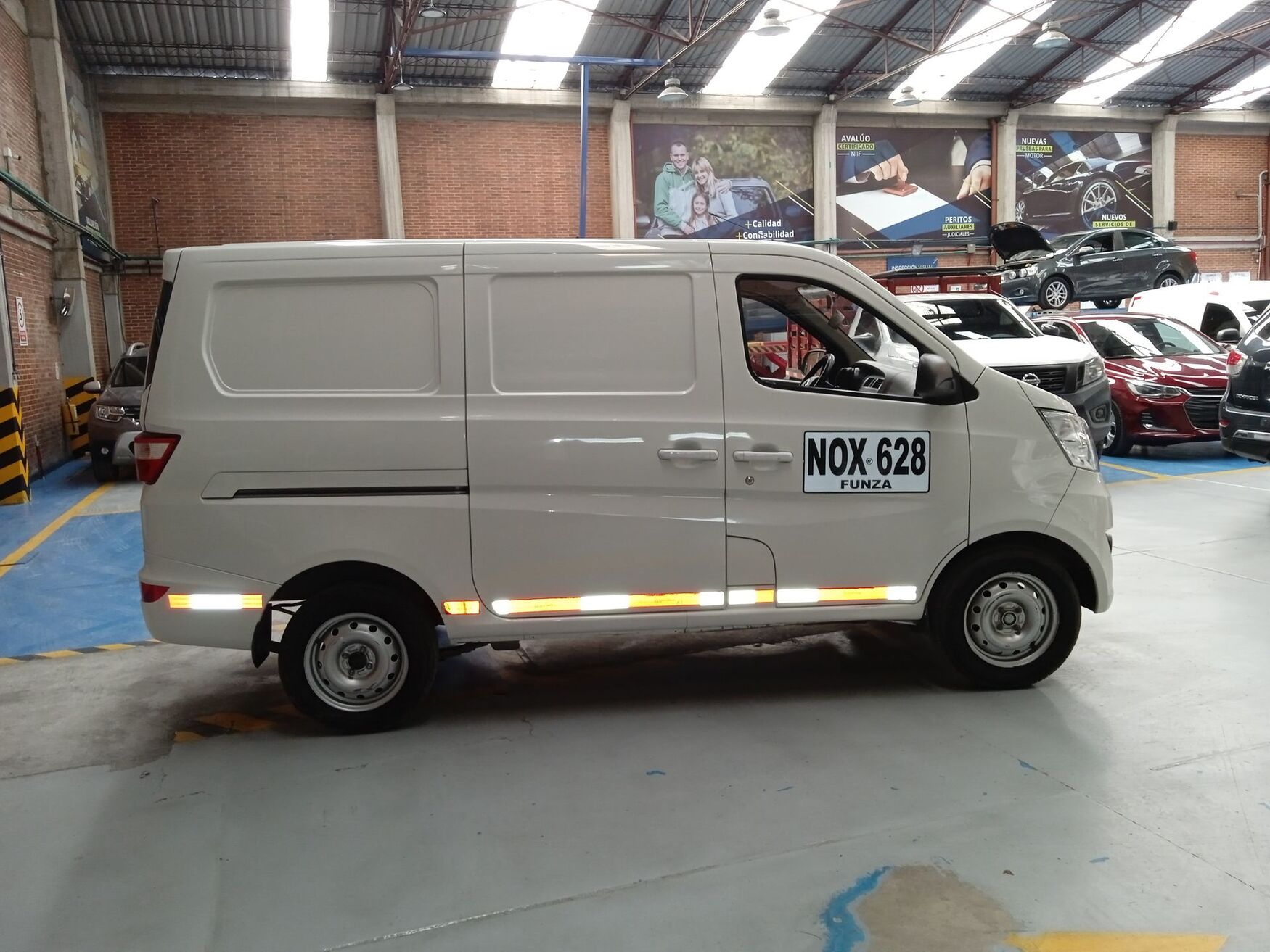 Changan - Van Plus - 2025 image number 10