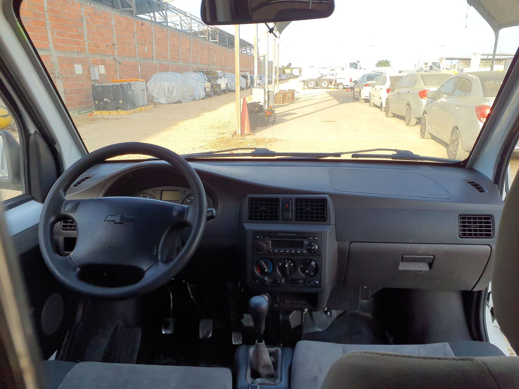 Chevrolet - N300 - 2021 image number 11