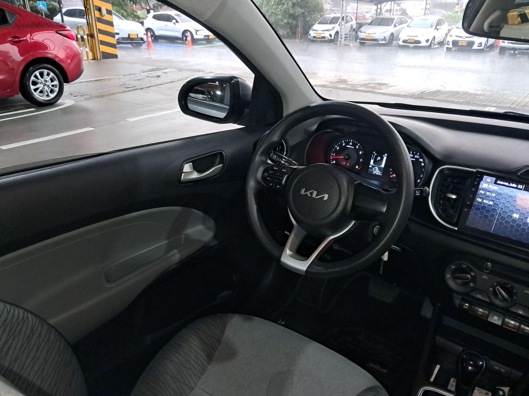 Kia - Soluto - 2026 image number 11
