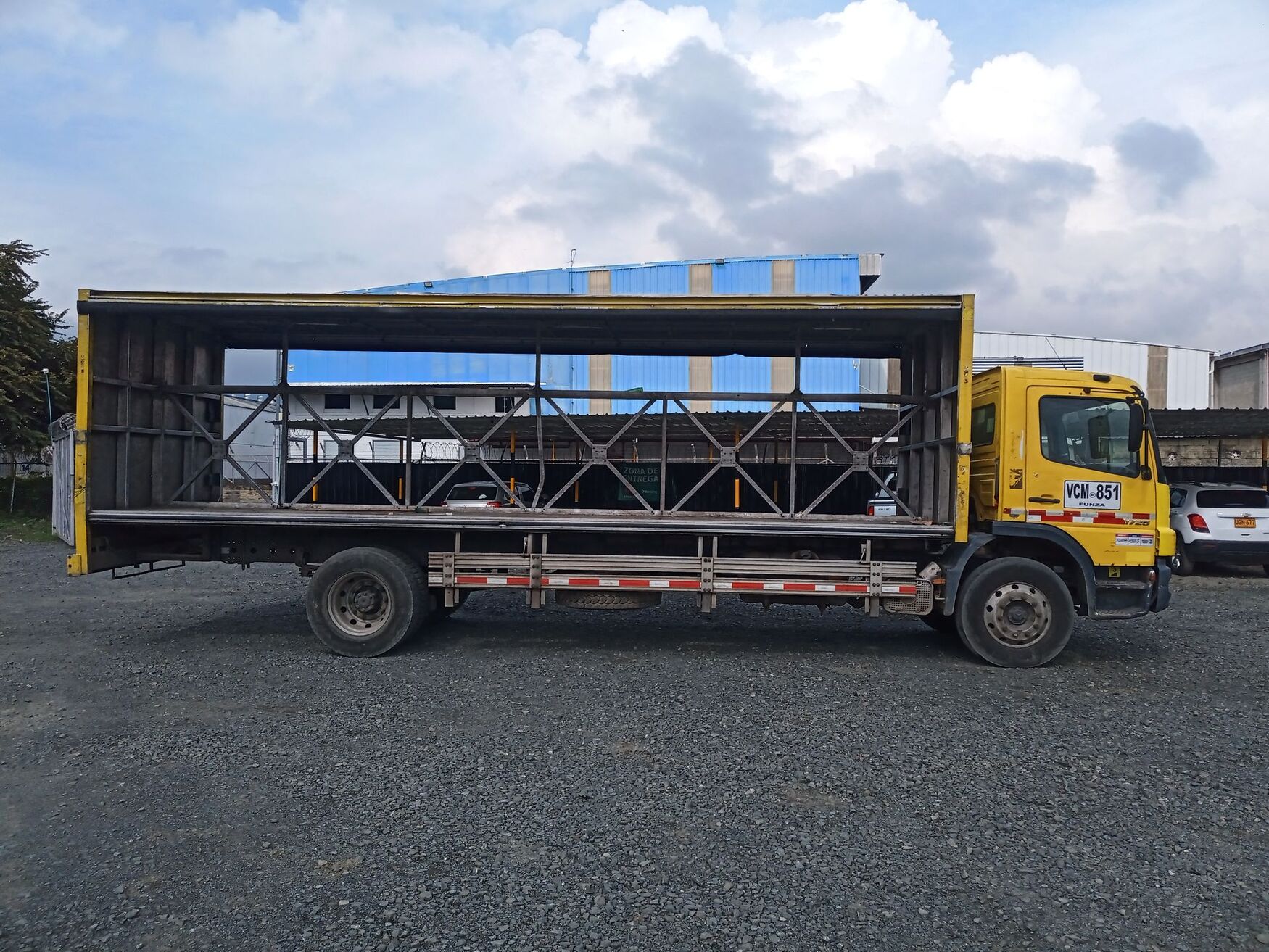 Mercedes Benz - Atego - 2007 image number 6