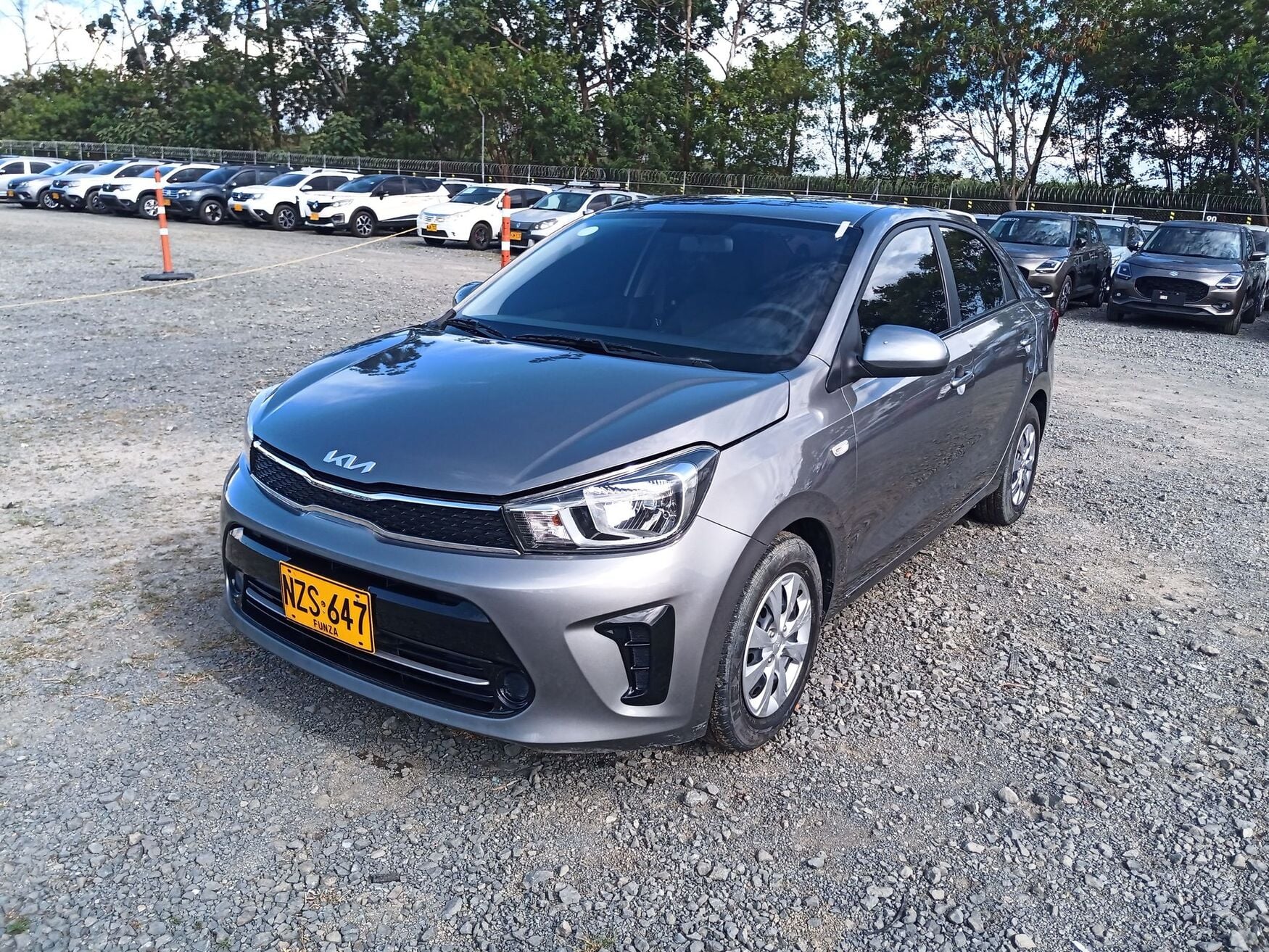 Kia - Soluto - 2026 image number 5