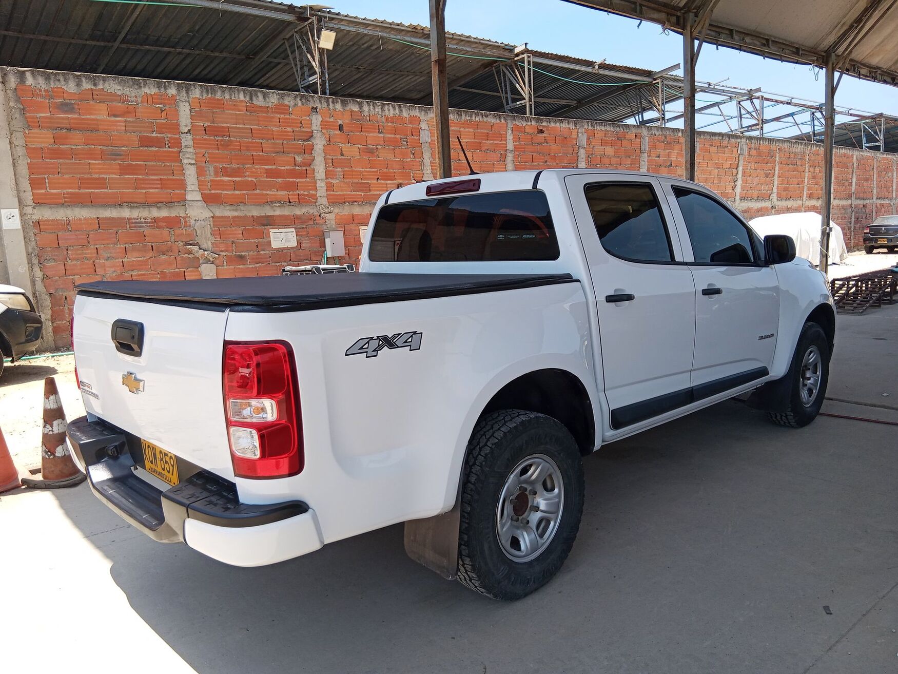 Chevrolet - Colorado - 2022 image number 9