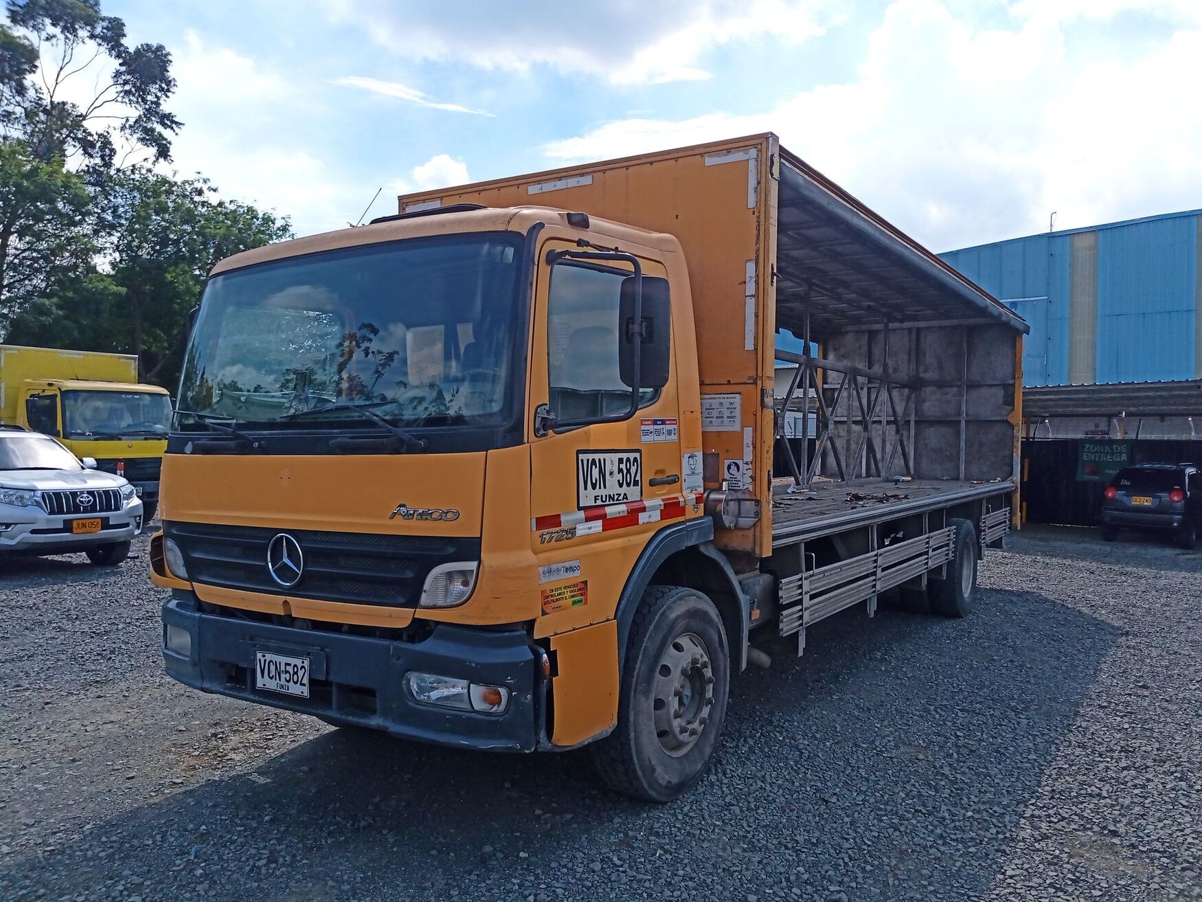 Mercedes Benz - Atego - 2008 image number 8