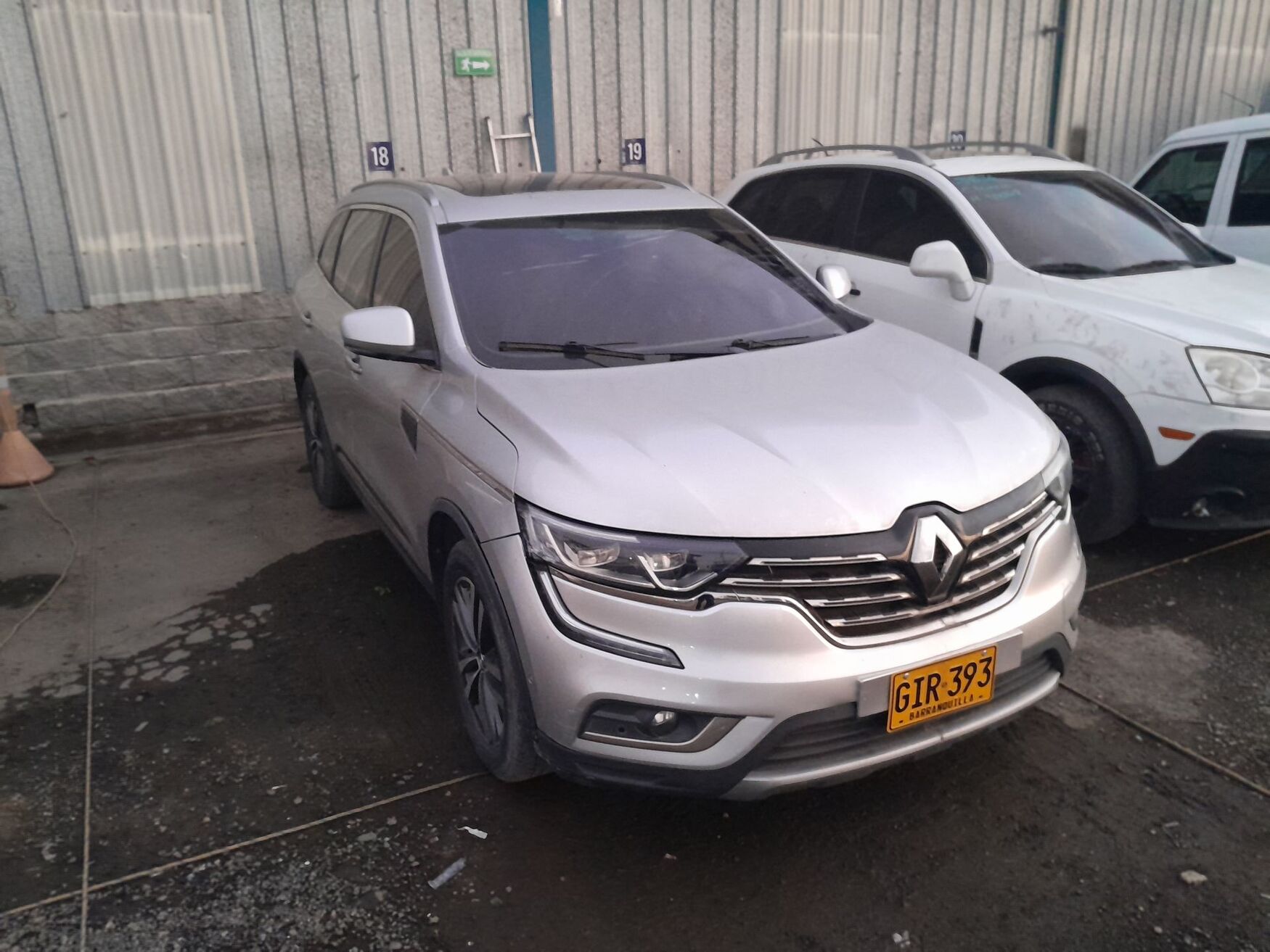 Renault - Koleos - 2020 image number 1