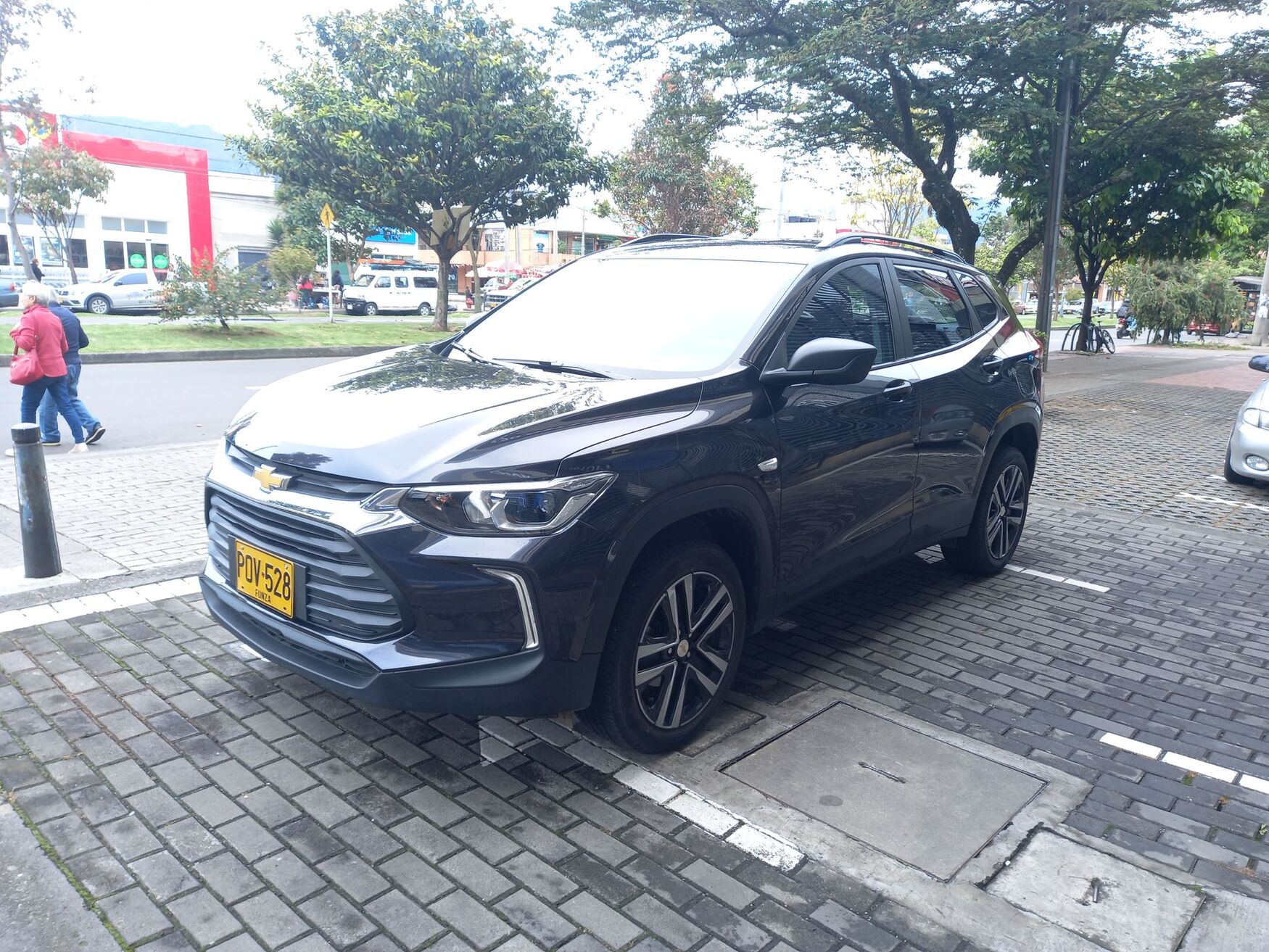 Chevrolet - Tracker - 2025 image number 5