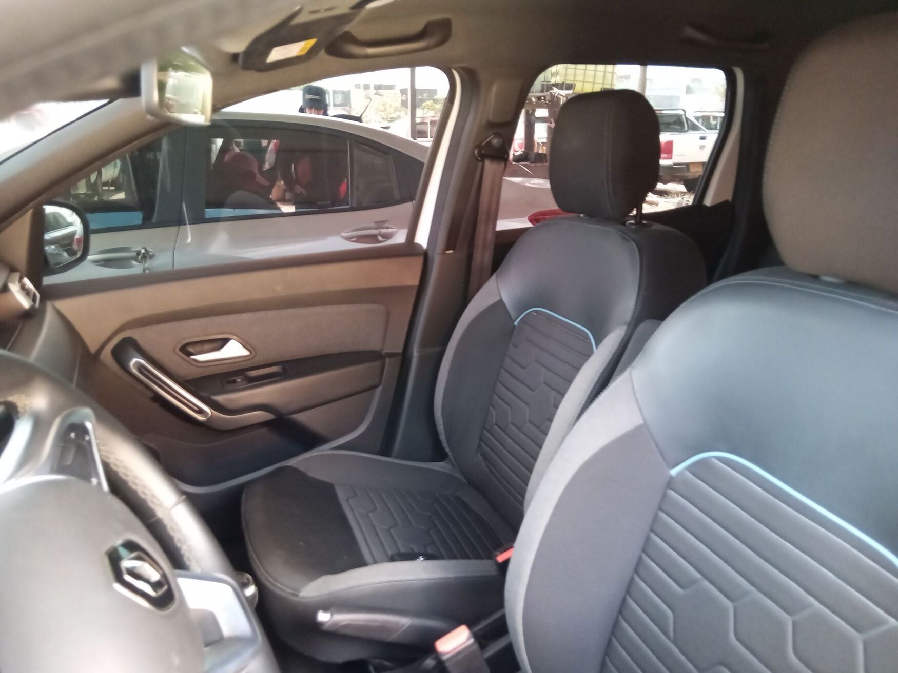 Renault - Duster - 2024 image number 3