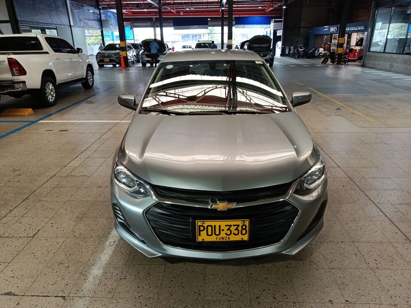 Chevrolet - Onix - 2025 image number 4