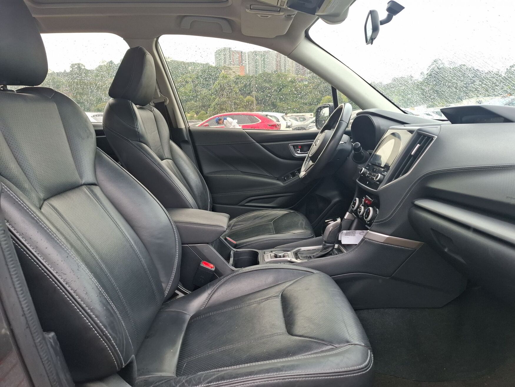 Subaru - Forester - 2020 image number 2